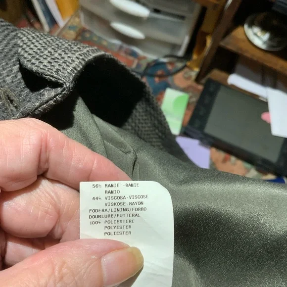 Armani Collezioni Brown basketweave Blazer. Made in Italy. Sz 8. - Picture 11 of 12